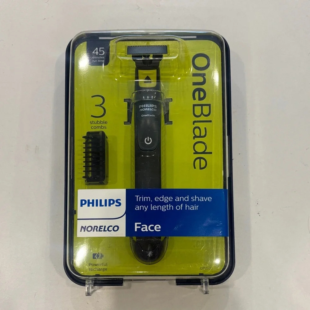 Philips Black and Gray Shaver for Precision Grooming